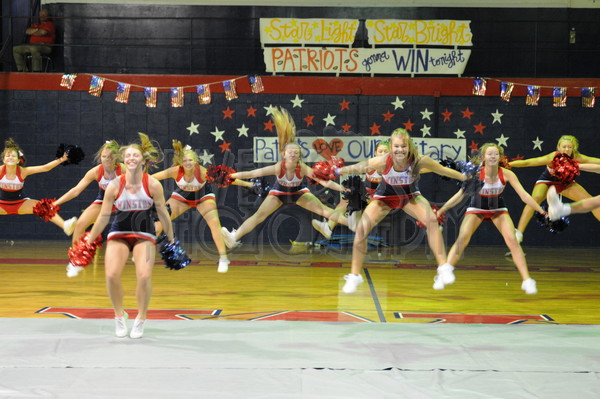 8-28 WA Pep Rally 140.JPG - SCRIVENER D300